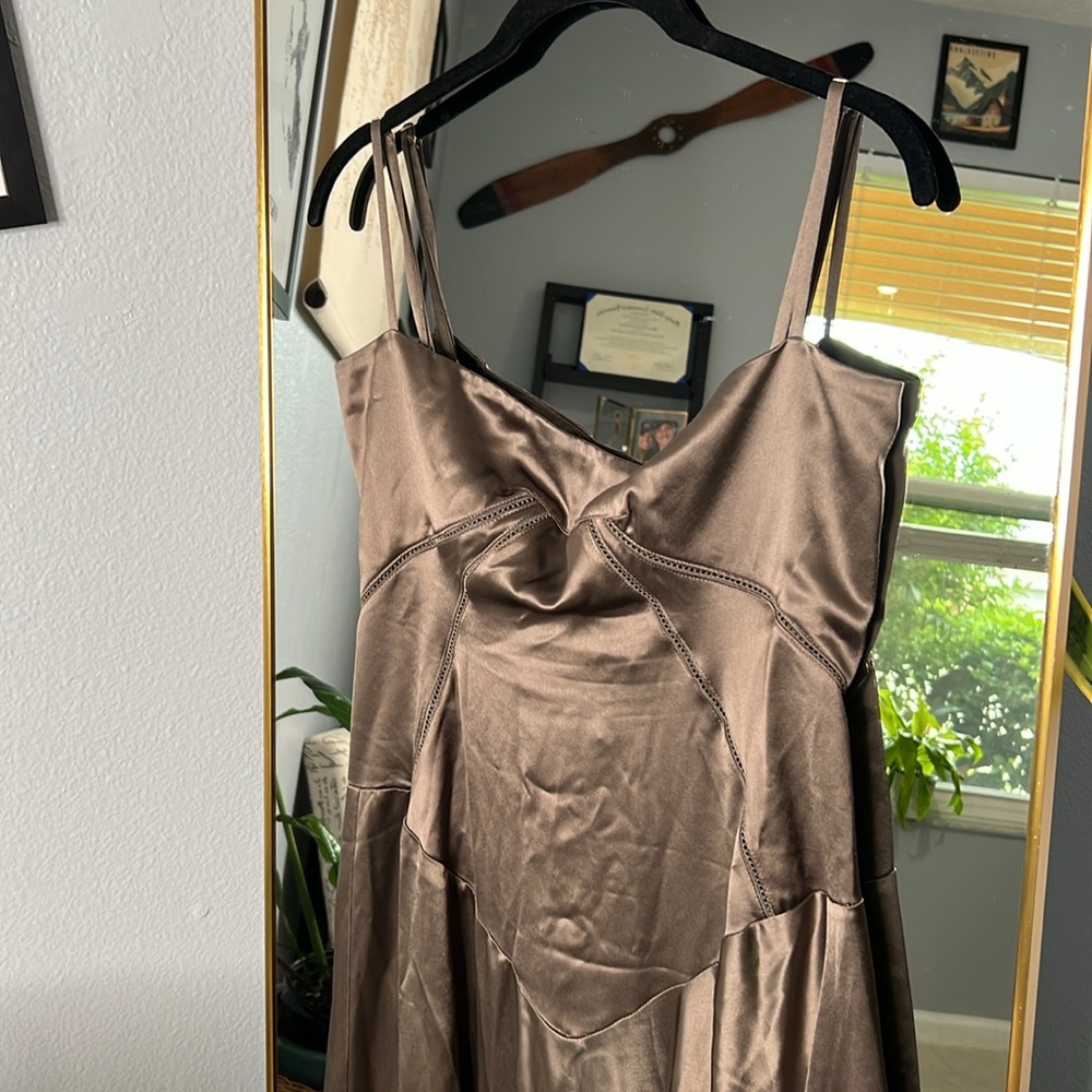 HOUSE OF CB 'Anabella' Smoke Lace Up Maxi Dress NWOT - Picture 8 of 11